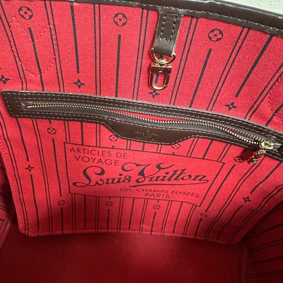 Authentic Louis Vuitton Neverfull MM - Picture 8 of 13